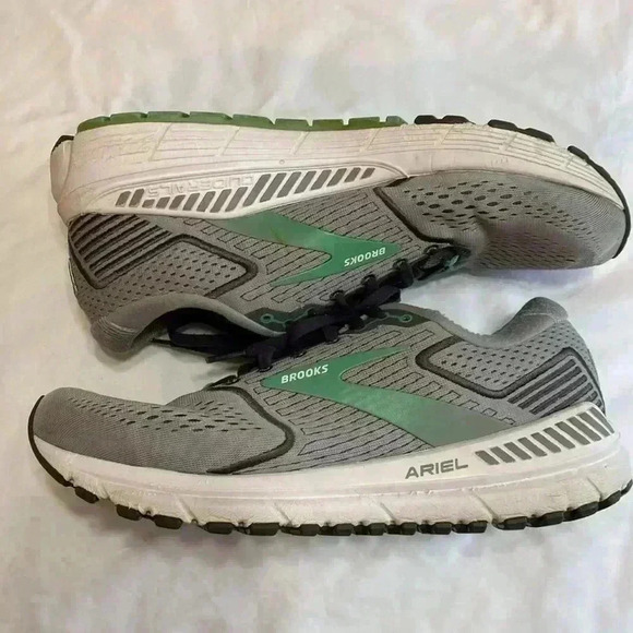 Brooks Ariel 20 Gray & Green Woman’s Running Tennis Shoes. Size 10. - Picture 6 of 16